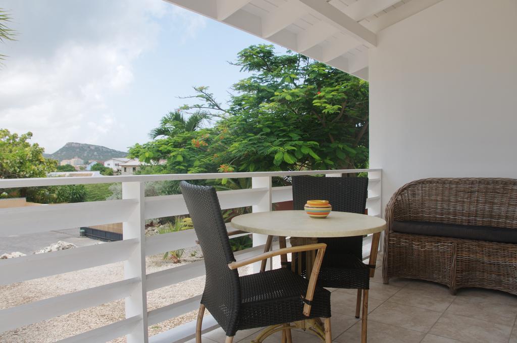Bantopa Apartments Willemstad Bilik gambar