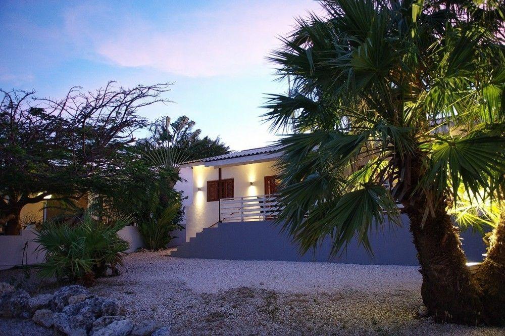 Bantopa Apartments Willemstad Luaran gambar