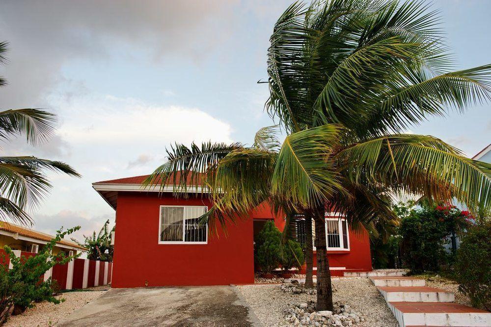 Bantopa Apartments Willemstad Luaran gambar