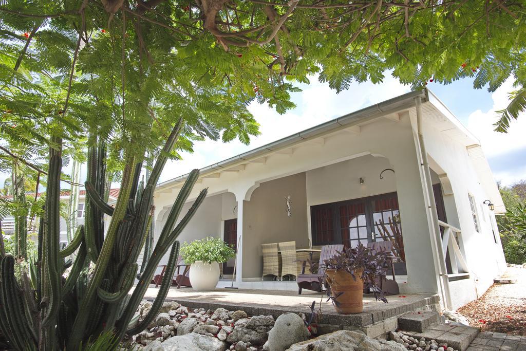 Bantopa Apartments Willemstad Luaran gambar