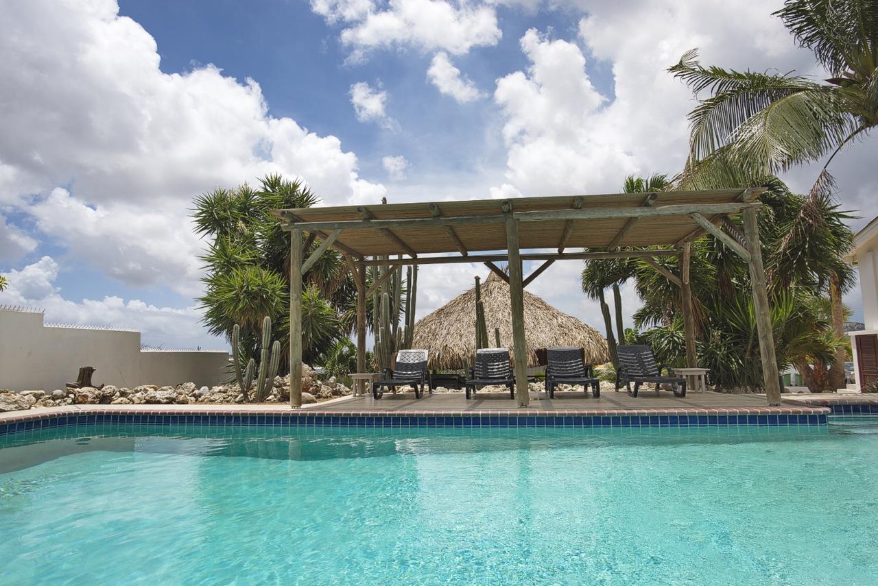 Bantopa Apartments Willemstad Luaran gambar