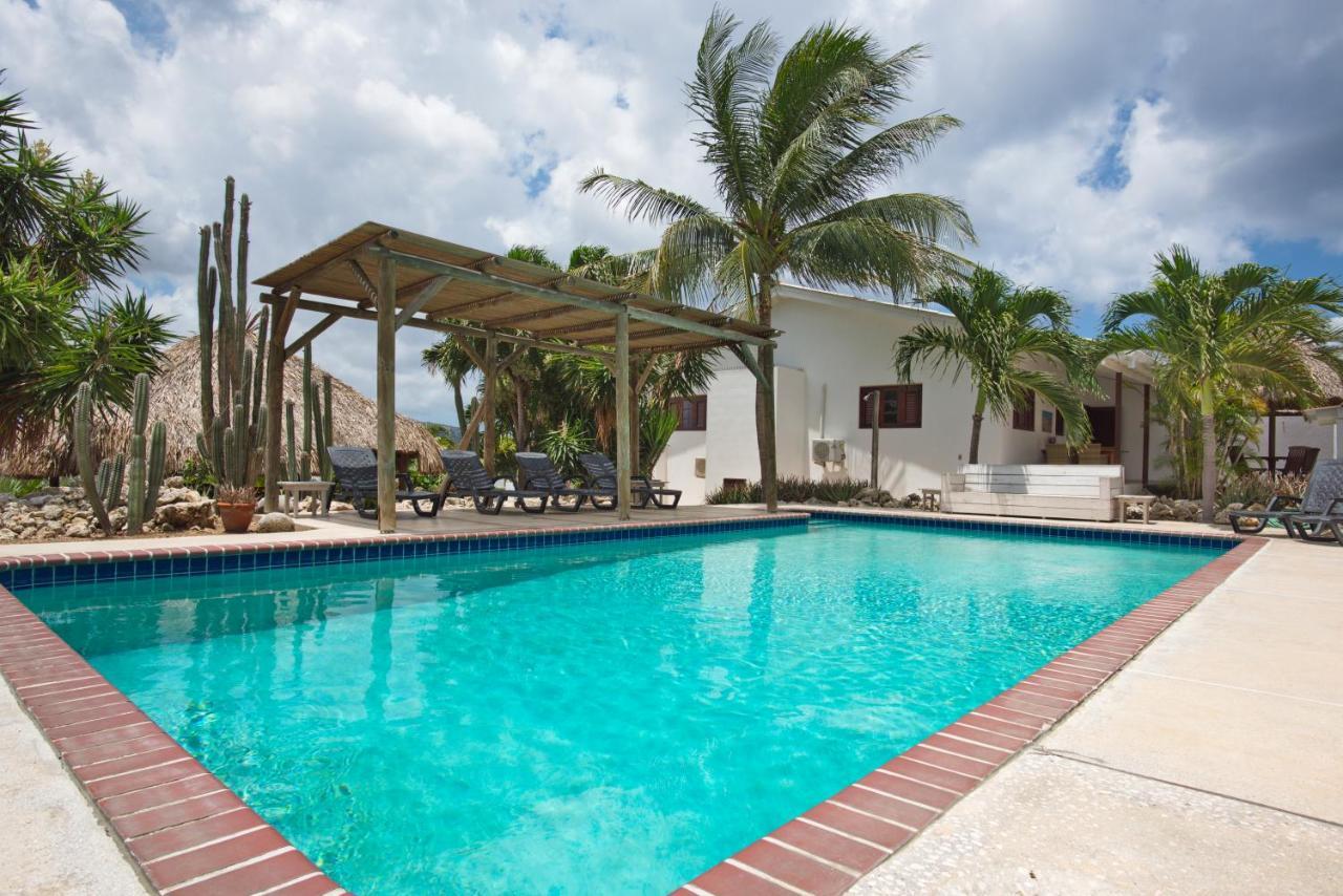 Bantopa Apartments Willemstad Luaran gambar